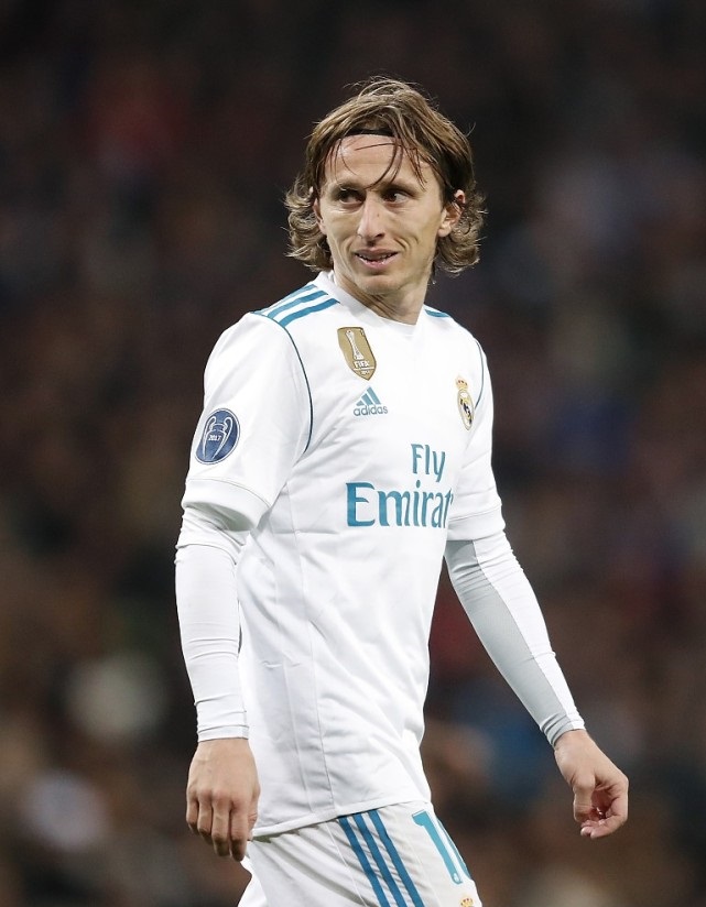 老虎机设计心理学：按钮反馈为何比画面更重要？（从心理学视角看老虎机：为何按键反馈比视觉效果更关键？）